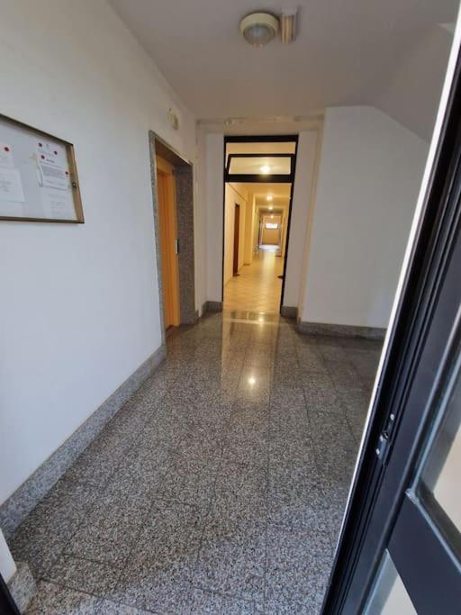 Terrazza A Nettuno E Chiesa Giubilare Santa Maria Goretti Dış mekan fotoğraf