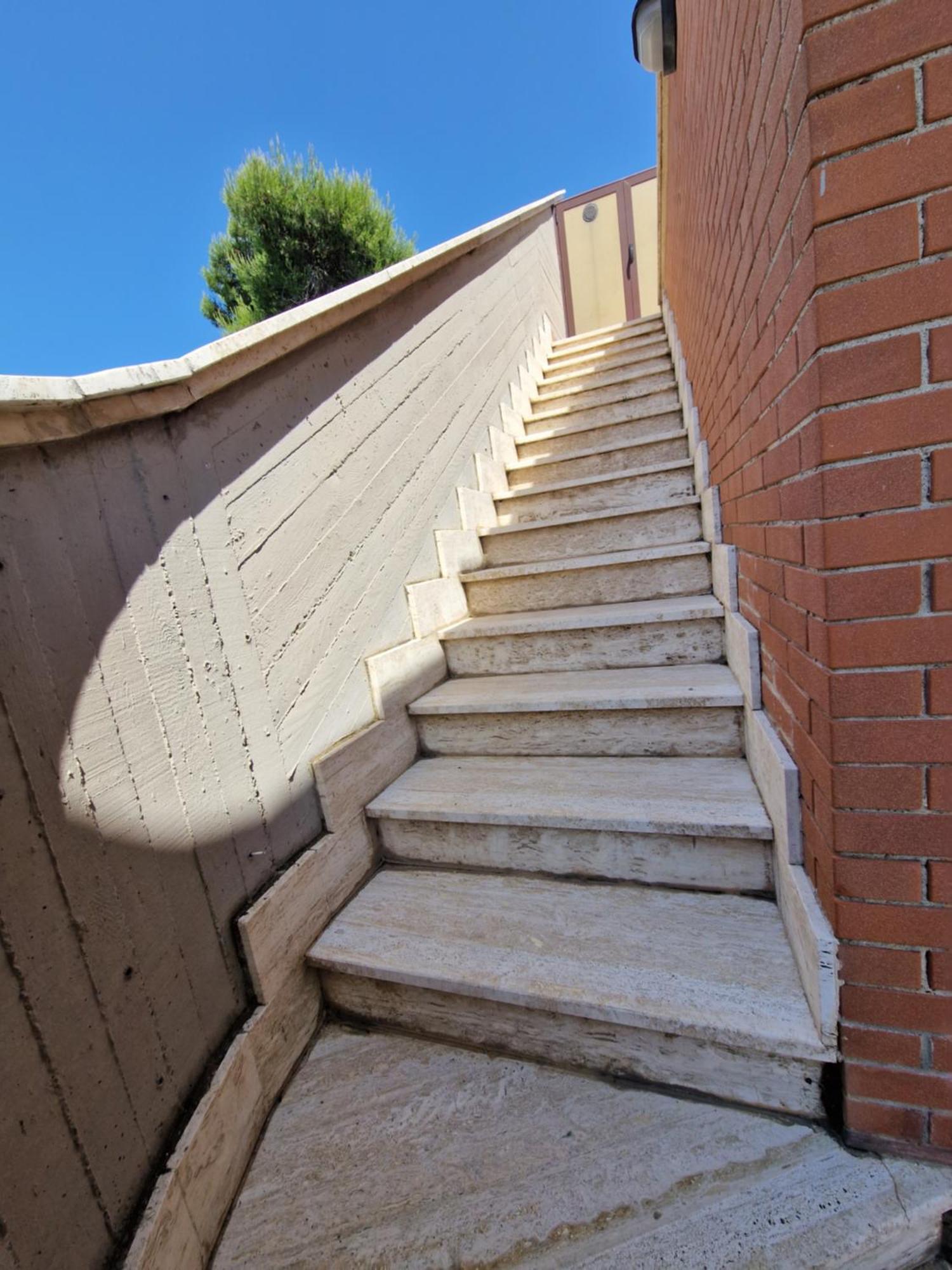 Terrazza A Nettuno E Chiesa Giubilare Santa Maria Goretti Dış mekan fotoğraf